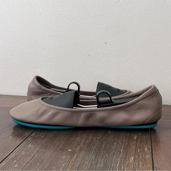 Tieks Ballet Flats Taupe Women size 10 - Picture 5 of 10